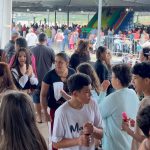 Festa das Crianças atrai centenas de famílias em Carlópolis